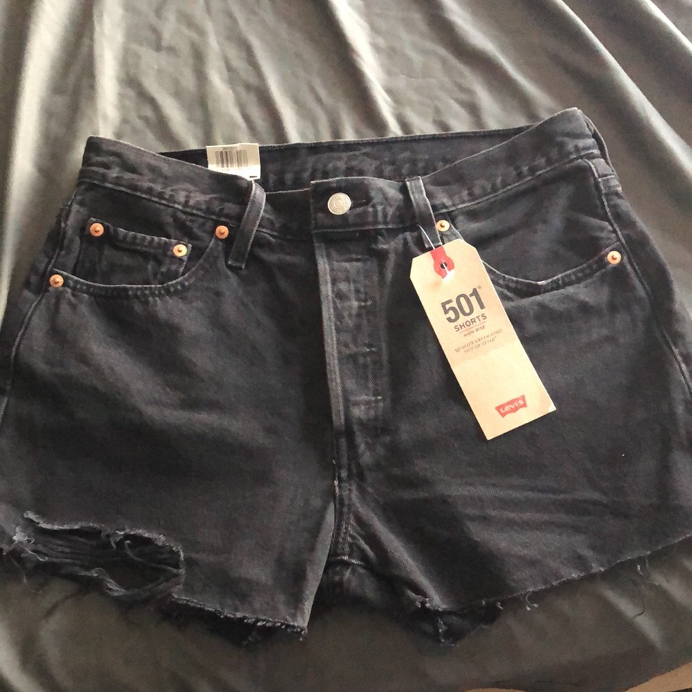 Levi’s Black Jean shorts - size 29